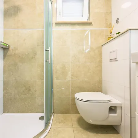 House Almissa Apartment Omis