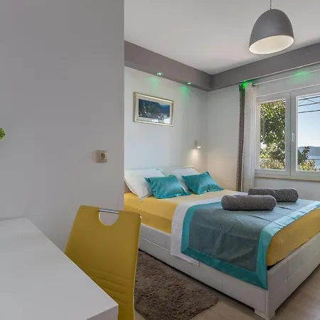 House Almissa Omis